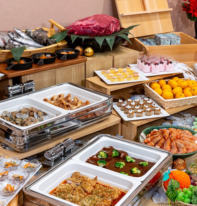 夕食ビュッフェ